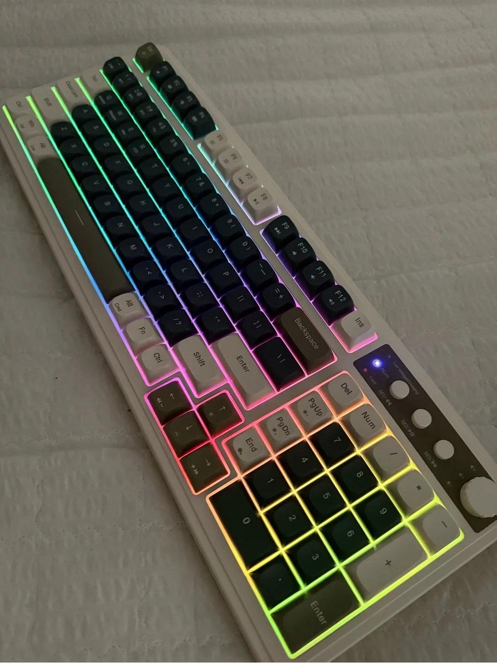Brand New in Original Box – AULA S99 Wireless RGB Keyboard
